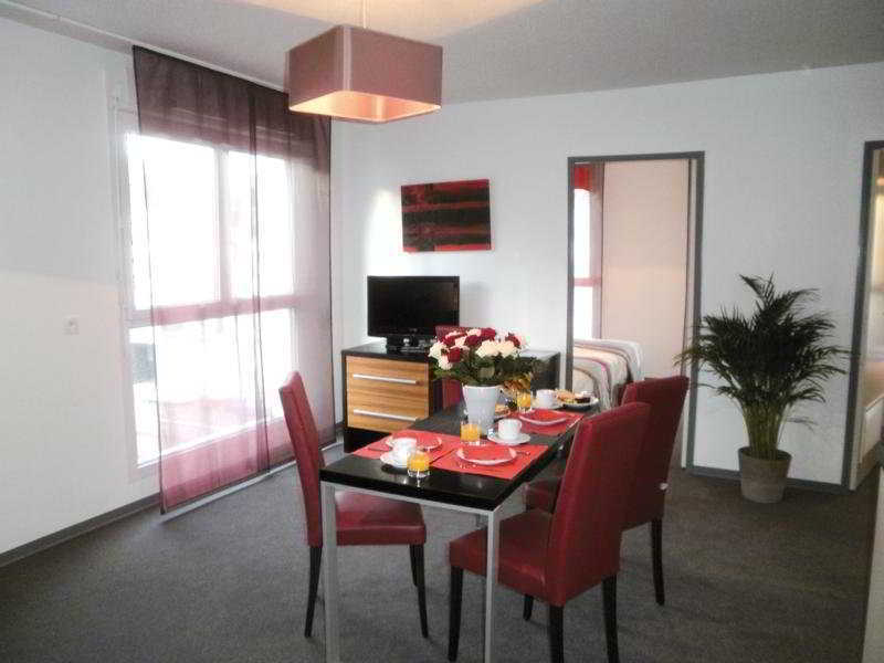 Lagrange Apart'Hotel Strasbourg Wilson Εξωτερικό φωτογραφία